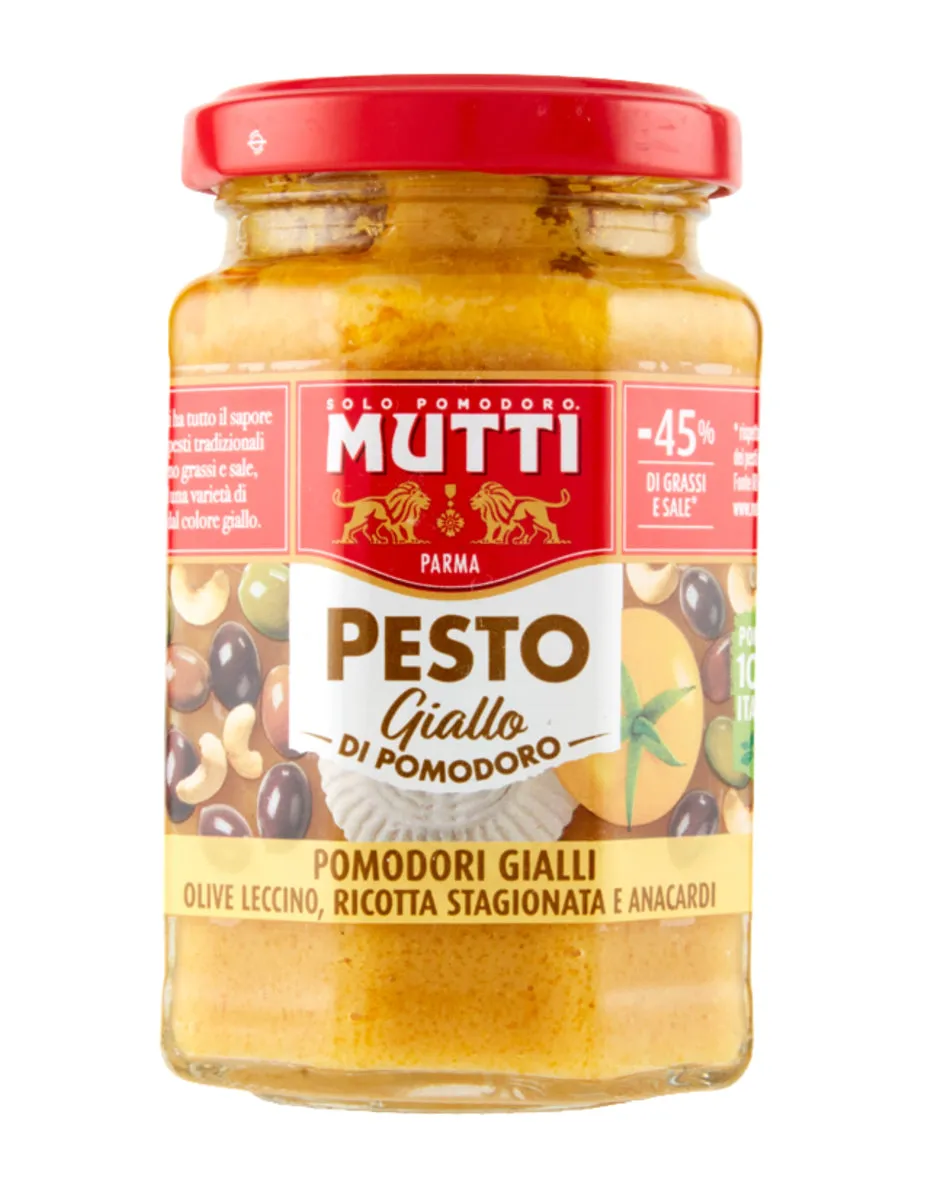 Tomatenpesto mit gelben Tomaten, Ricotta und Cashewnüssen